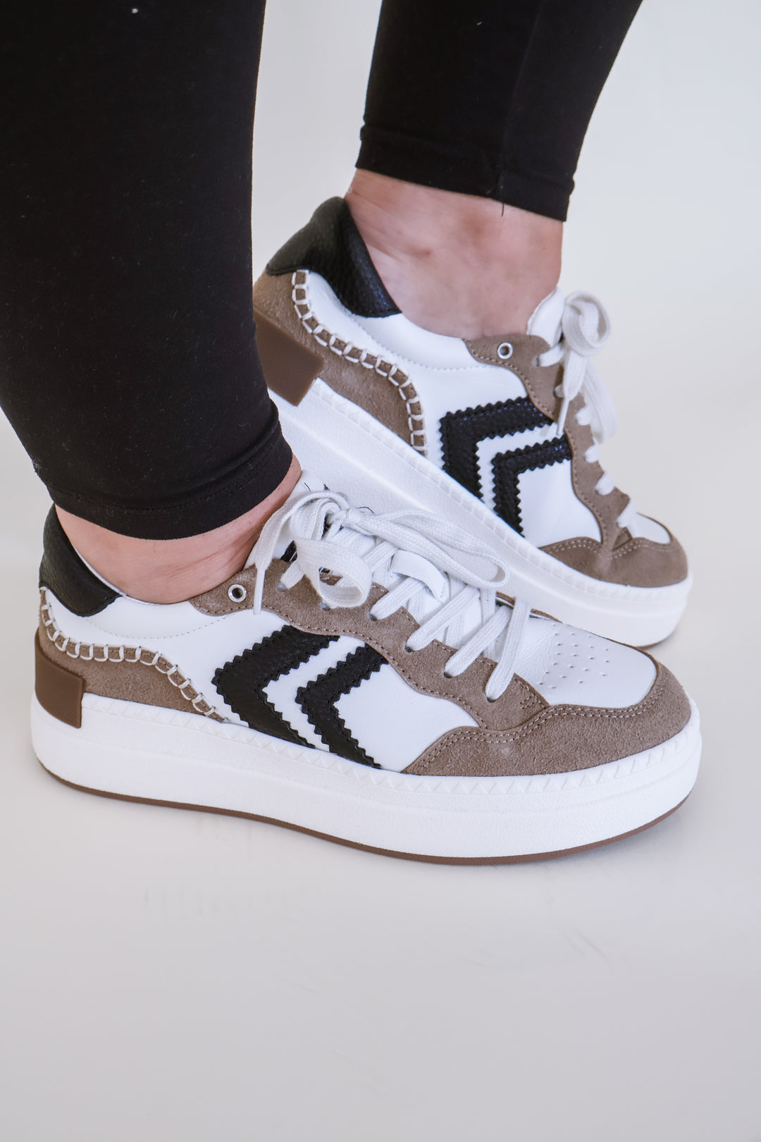 Oculus Platform Sneakers - Black