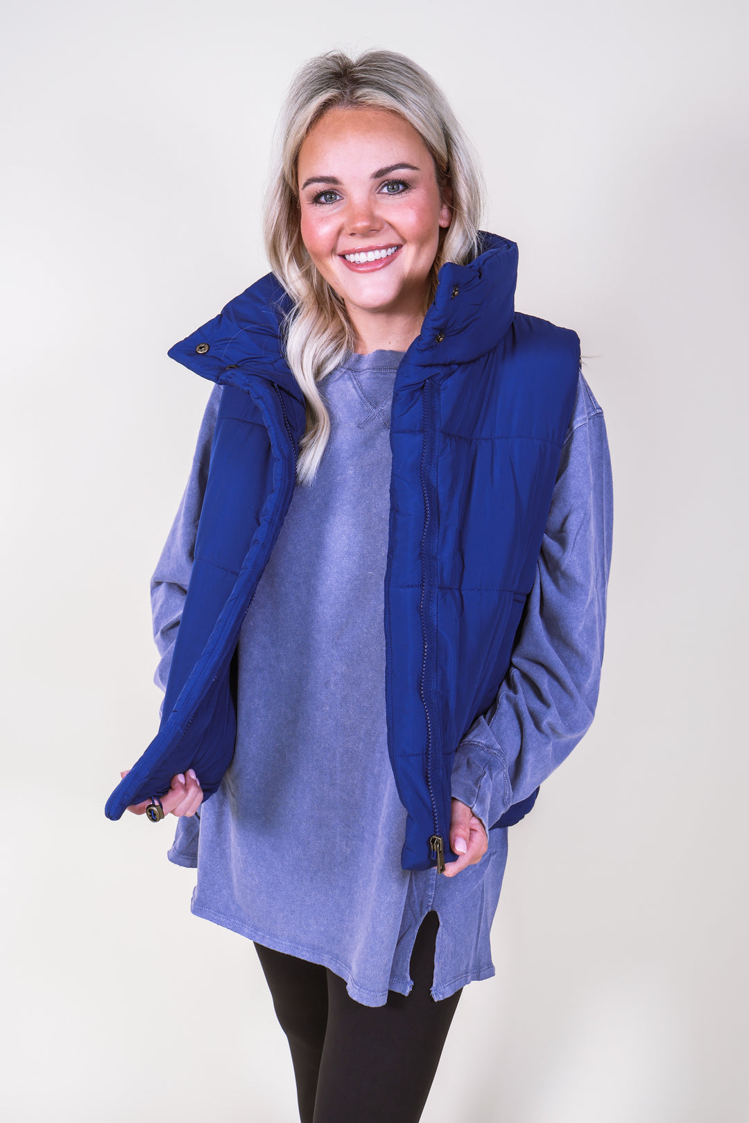 High Neck Puffer Vest - Navy
