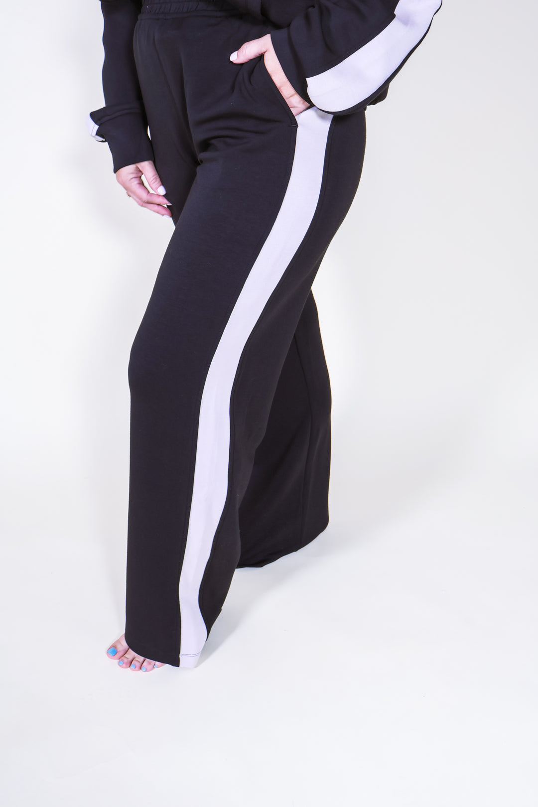 Modal Scuba Striping Pant - Black