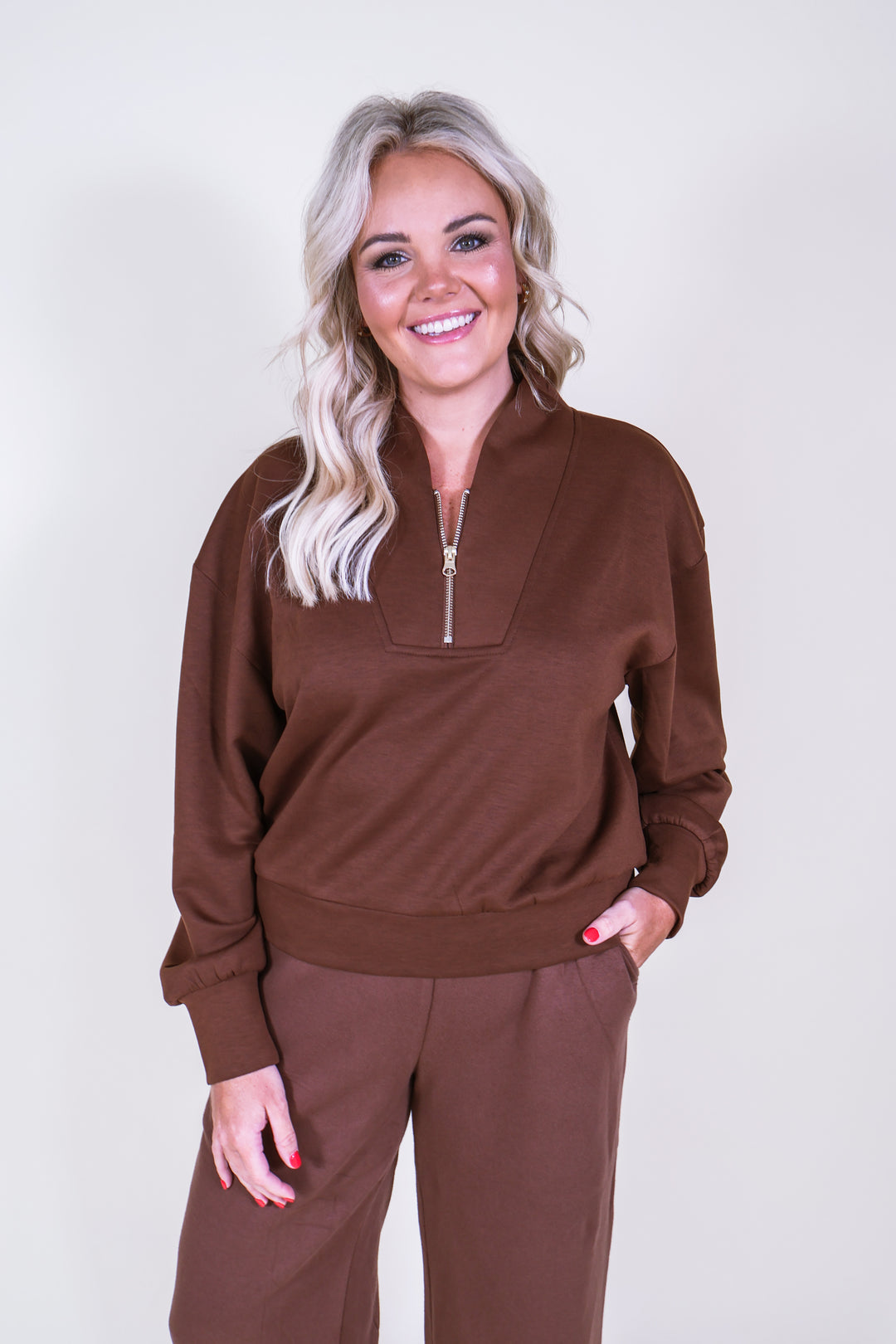 Scuba Half Zip Pullover - Brown