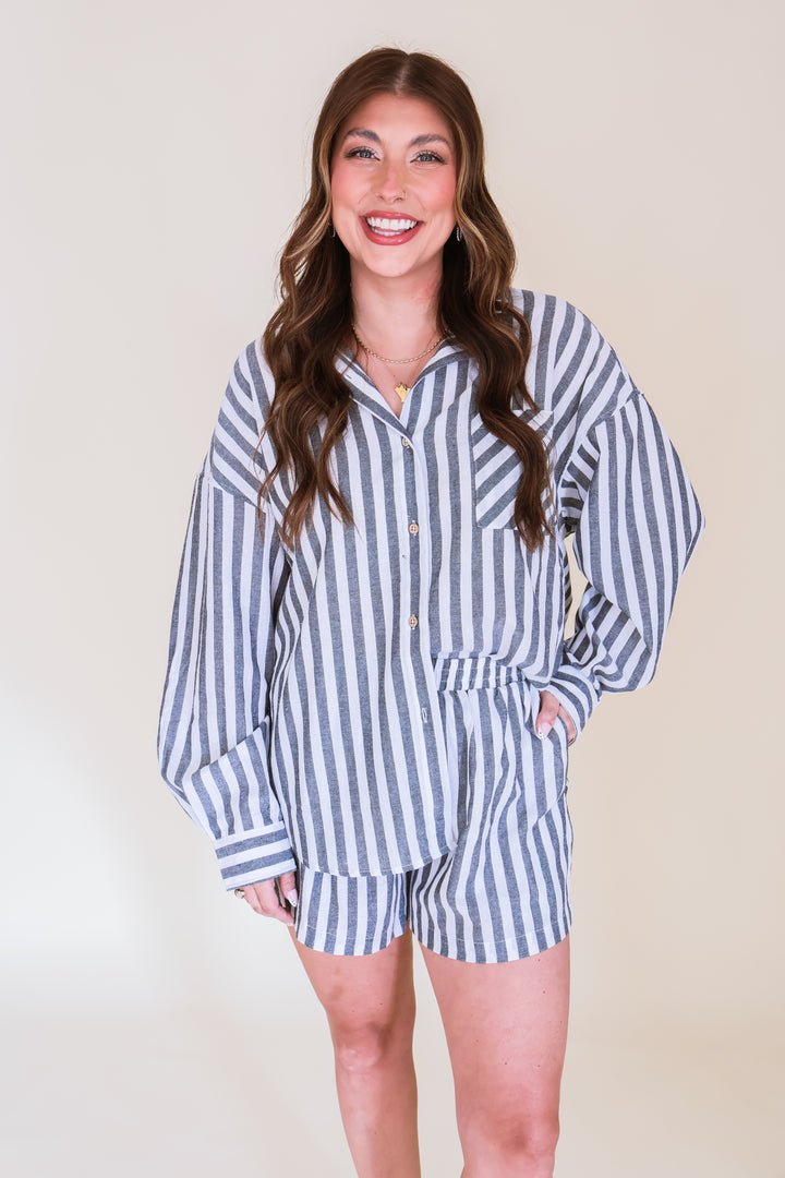 Striped Button Down Linen Shorts - Black