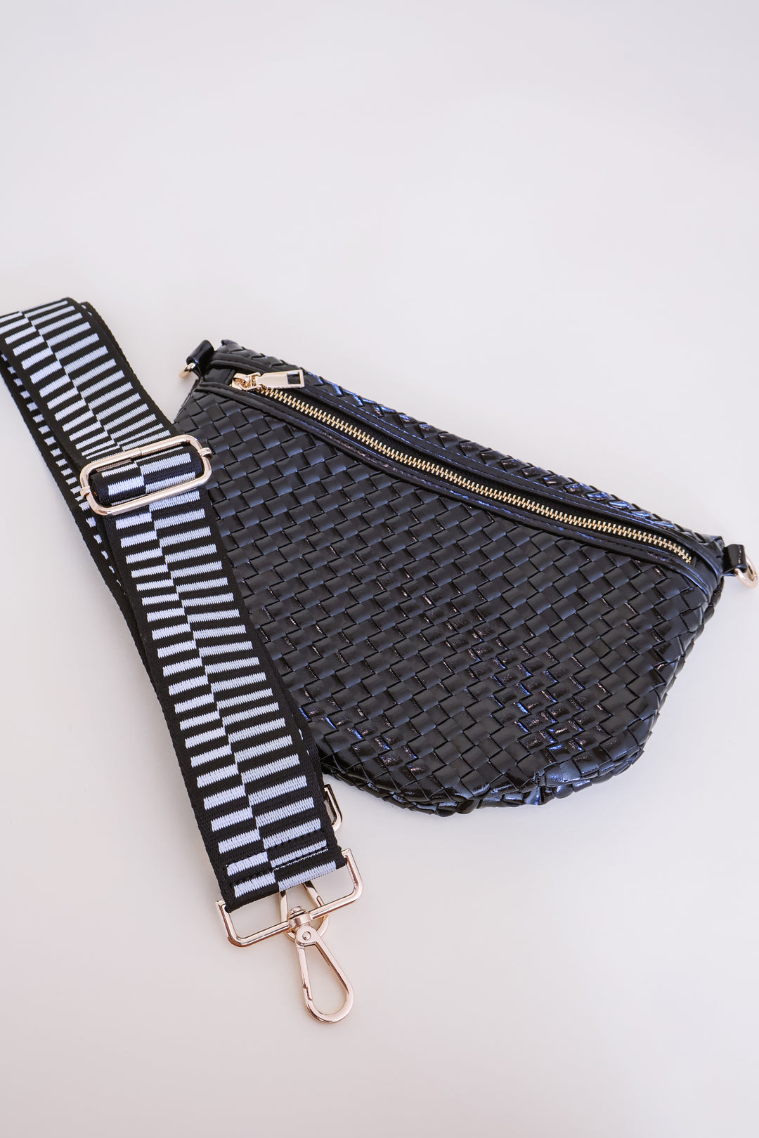 Luxe Woven Crossbody Bag - Black