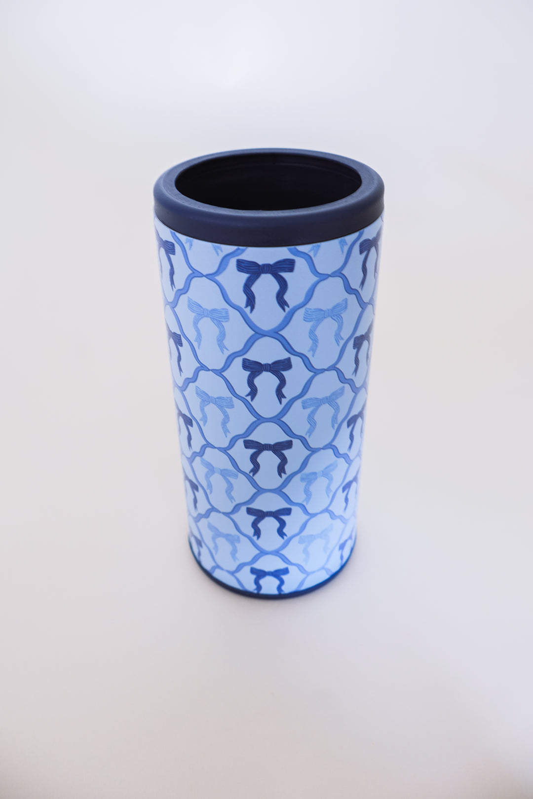 Slim Can Cooler - Blue Coquette Bows