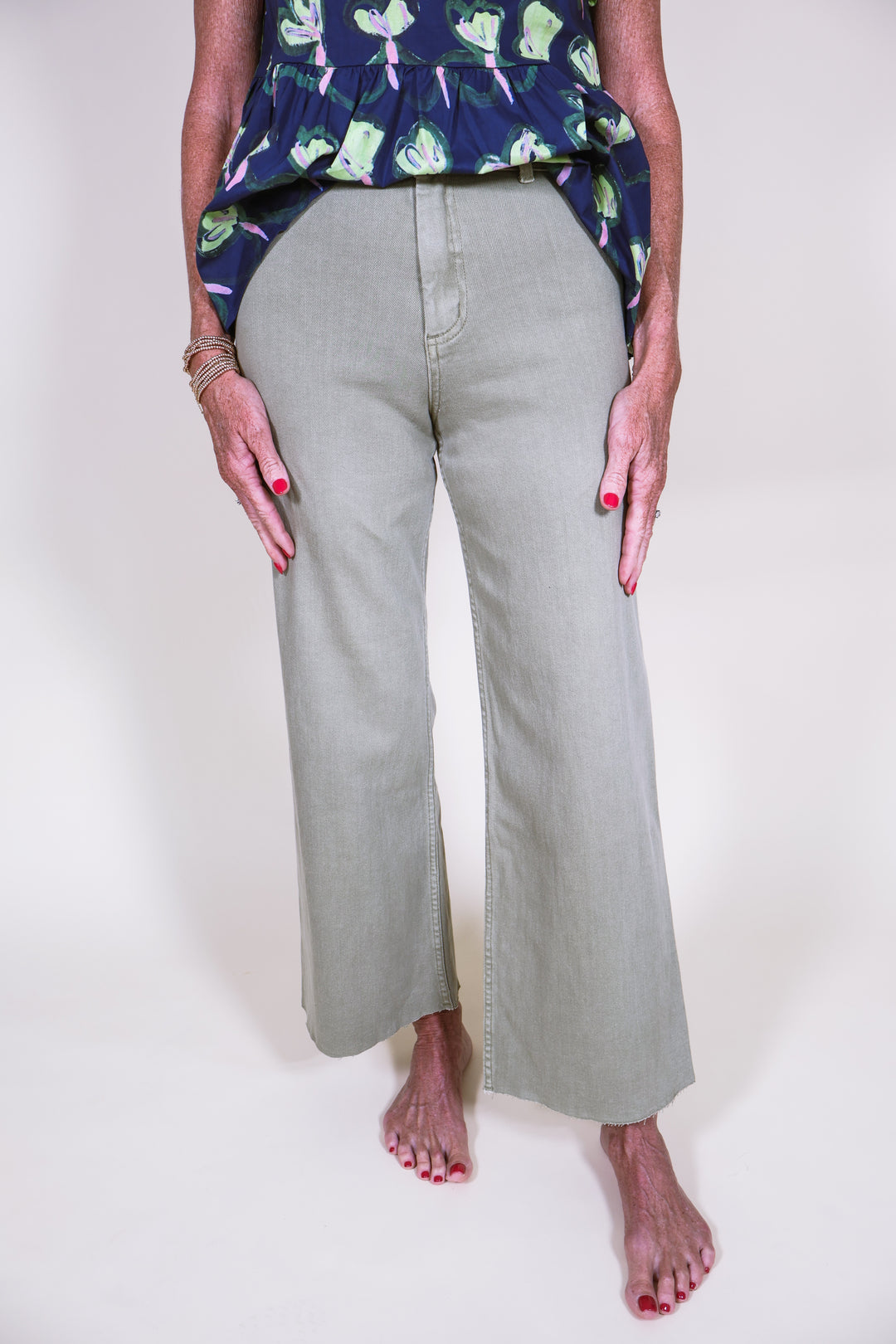 Closet Staple Wide Leg Pants - Olive