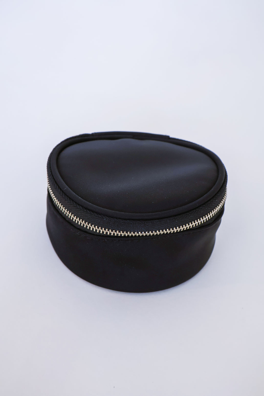 Circle Accessory Pouch