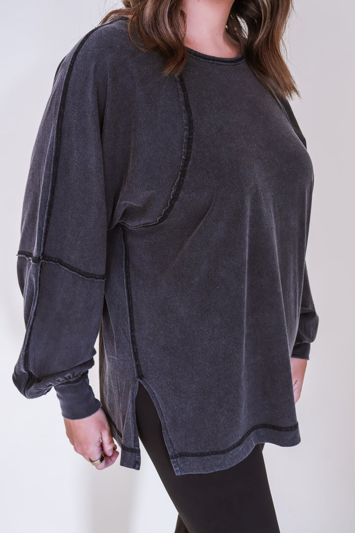 Raglan Sleeve Snow Wash Top - Black