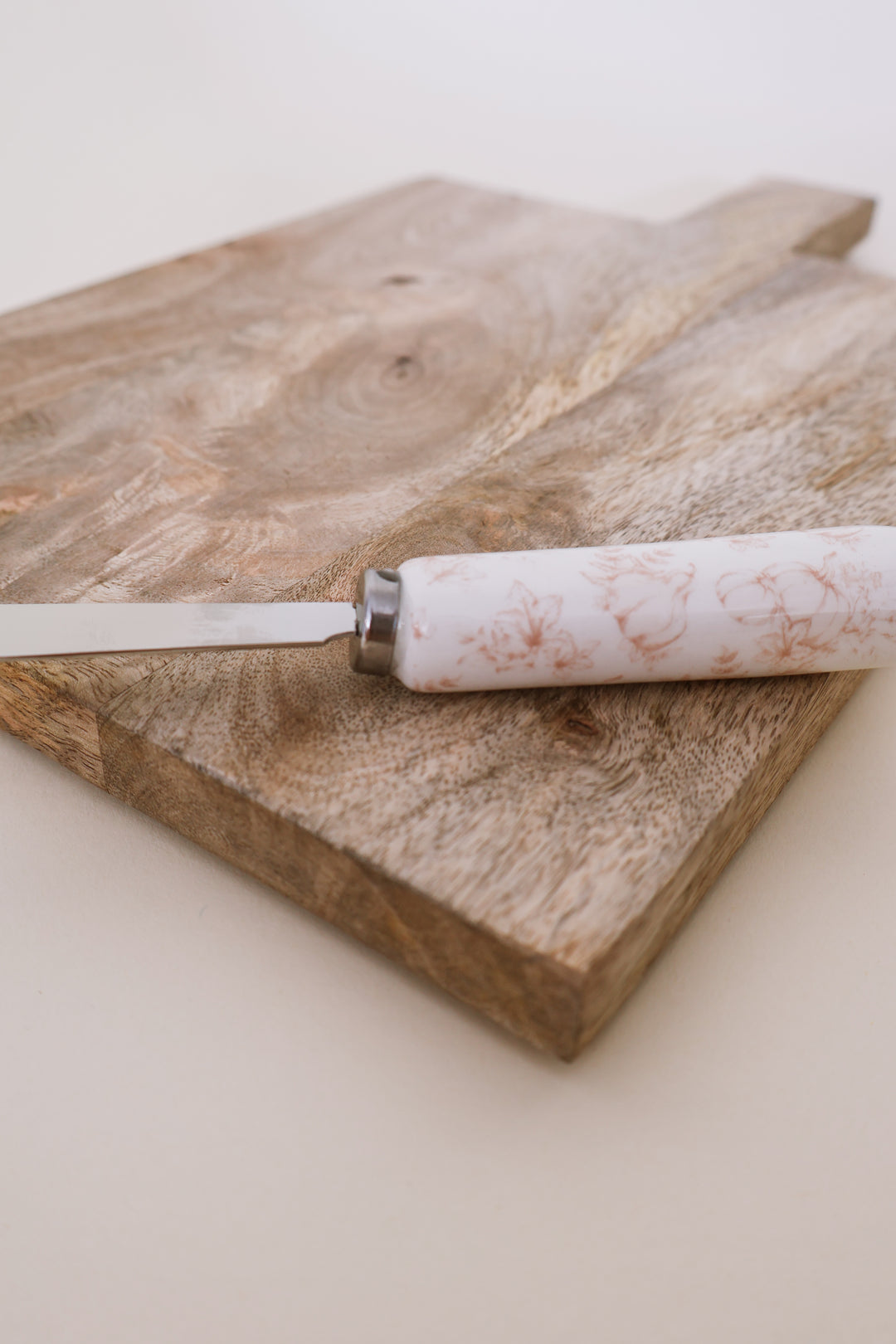 Harvest Toile Spreader