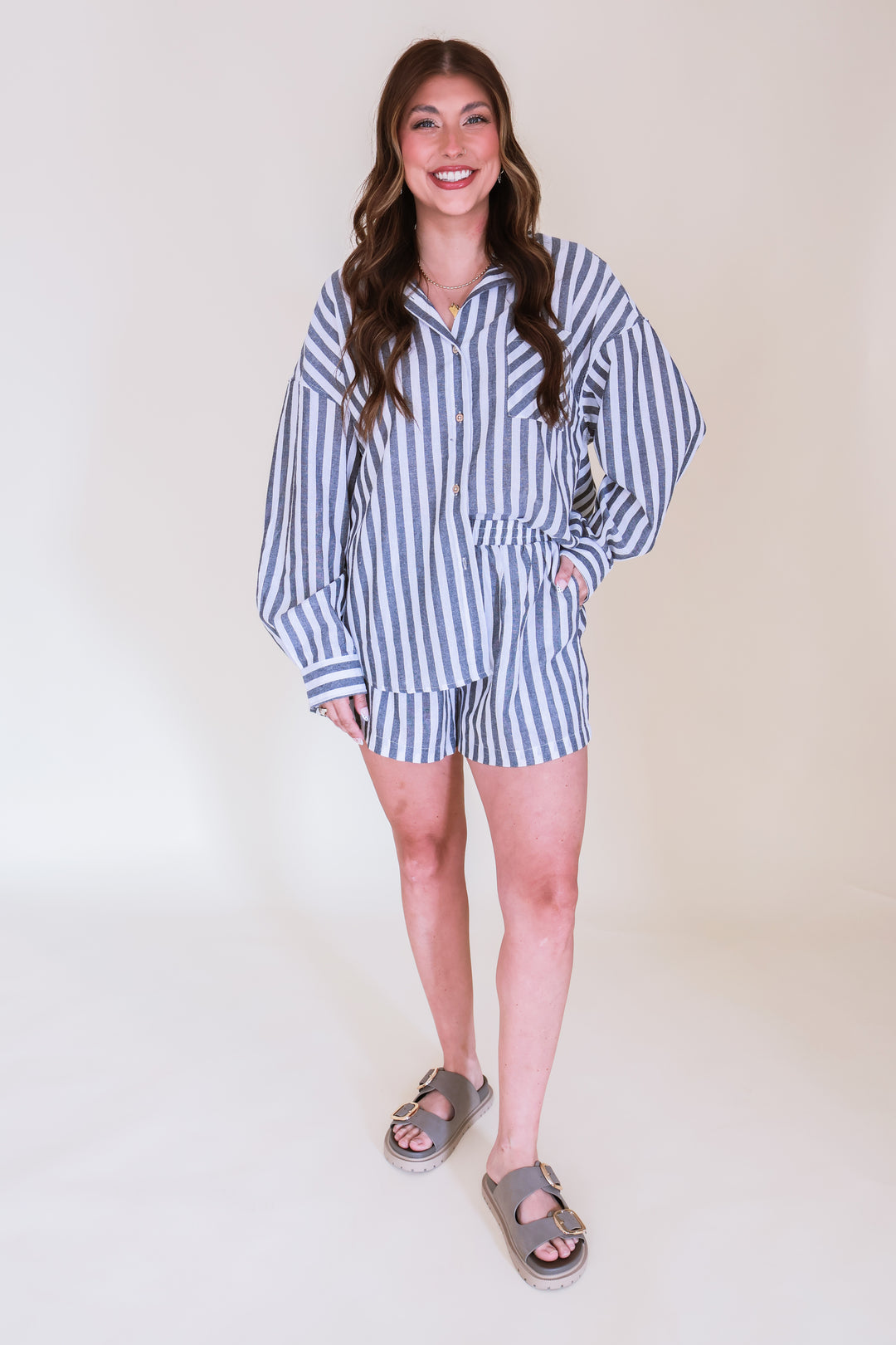 Striped Button Down Linen Shorts - Black