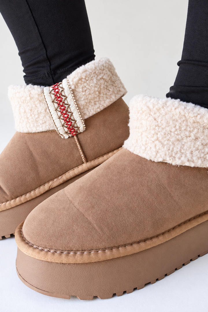 Robbie Sherpa Style Platform - Camel
