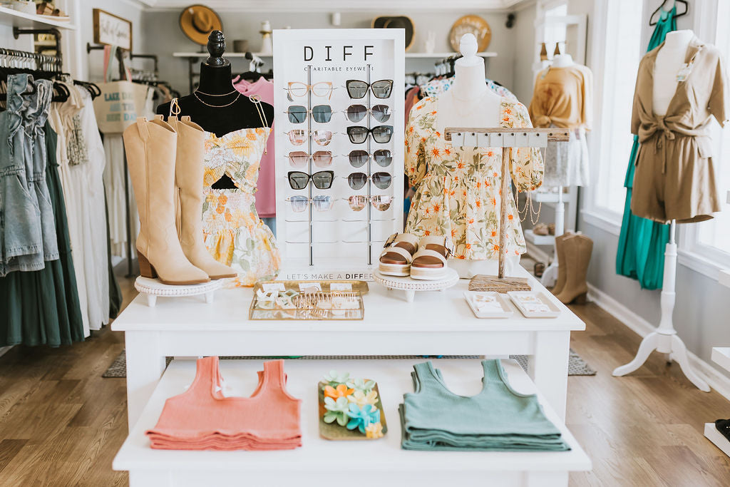 Bates Boutique Trendy Women's Apparel In Hendersonville, TN