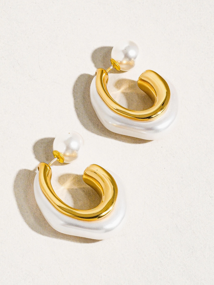 Kinsley 18K Gold Classic Pearl C Hoop Earring